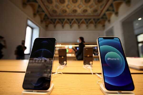 Россиян предупредили об опасности использования техники Apple