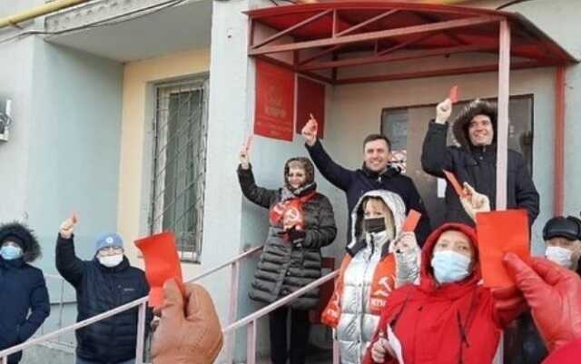 На родине спикера Госдумы Володина жители хотят провести референдум из-за QR-кодов