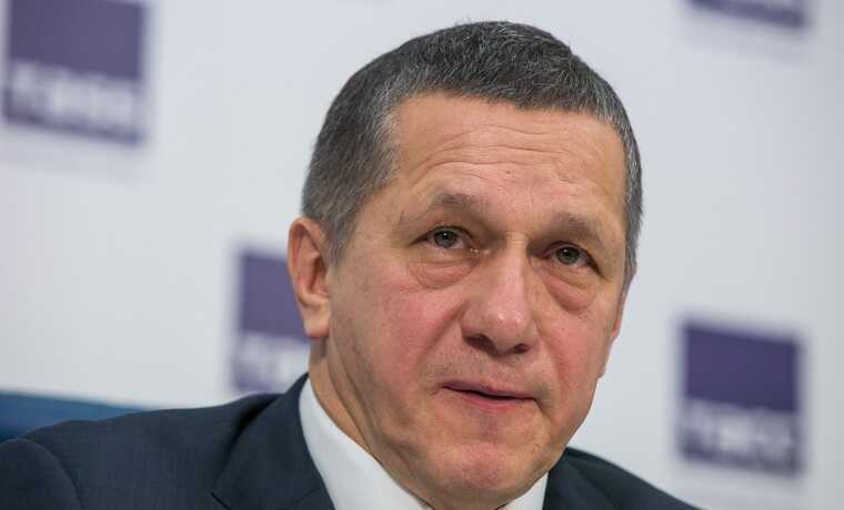 Димон – тоже Трутнев. Сына путинского полпреда никто не тронет за финансовые схемы