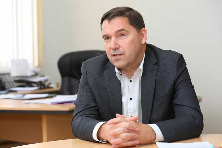 На воде и хлебе: как Виктор Ильичев сколотил миллионы