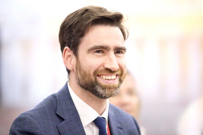 Вице-губернатор Дмитрий Ялов, или Как важно вырасти среди друзей Путина