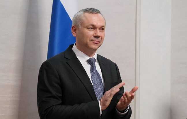 Рейтинг Андрея Травникова среди других губернаторов скоро опустится «ниже плинтуса»