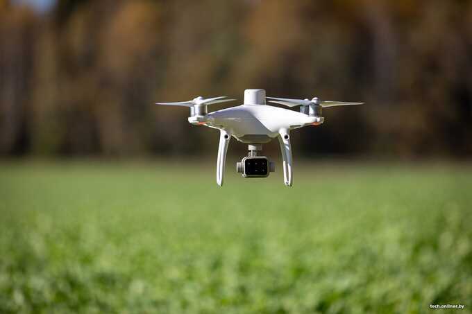 Дрон с камерой упал на участок в Подмосковье недалеко от Рублёвки