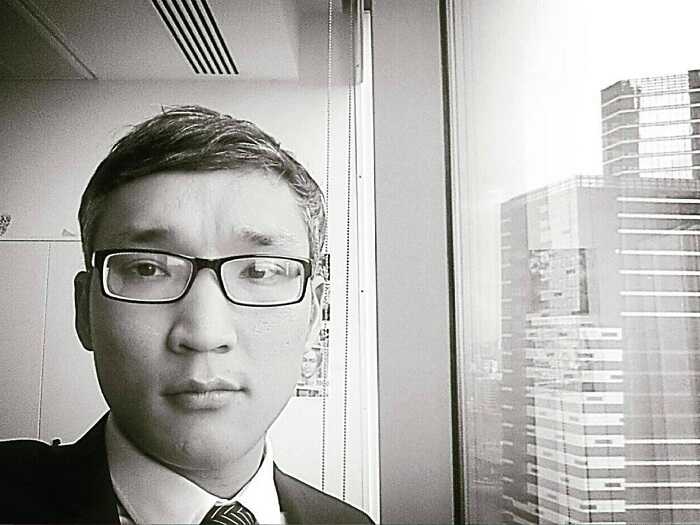 Зачем любитель пьяных дебошей Джан Бадмаев чистит интернет?