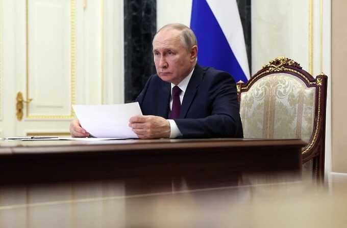 Вечернее совещание Путина по Крымскому мосту покажут в эфире, — ТАСС
