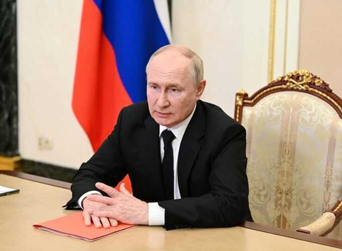 Путин учредил звание «Заслуженный работник ОПК»