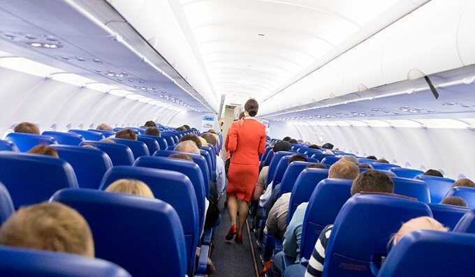 В Шереметьево пьяный мужчина устроил дебош на борту самолета перед вылетом