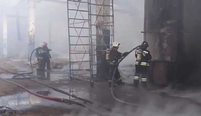 В российском регионе пожарный поезд привлекли к тушению крупного возгорания