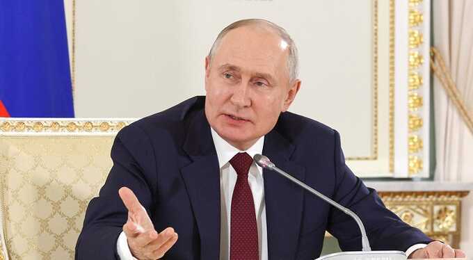 Путин наградил родственника Кадырова