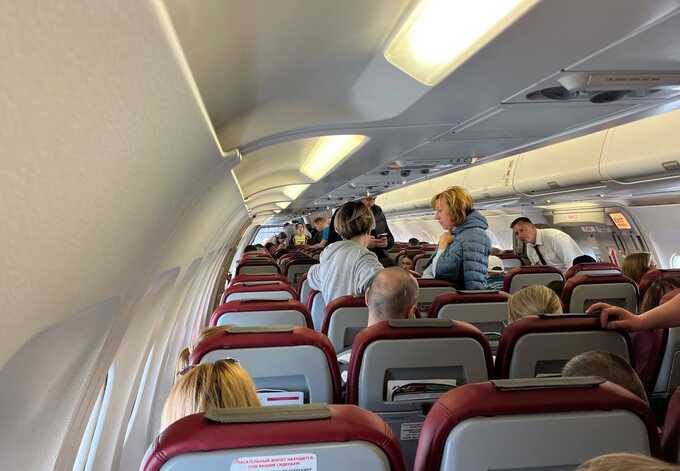 Пьяный дебошир сорвал вылет рейса из Волгограда в Москву