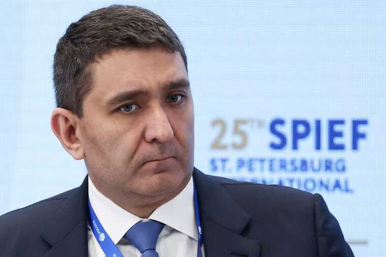 Китайский связной в Россетях