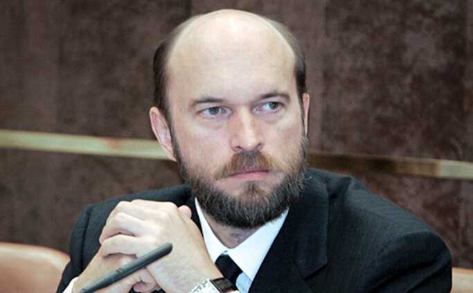 Банкиру Пугачеву плевать на суд с Эйфелевой башни