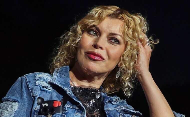 Ладе Дэнс могут заблокировать счета