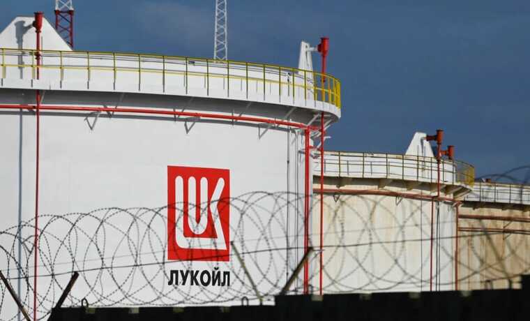У Лукойла в Болгарии бензин не льется