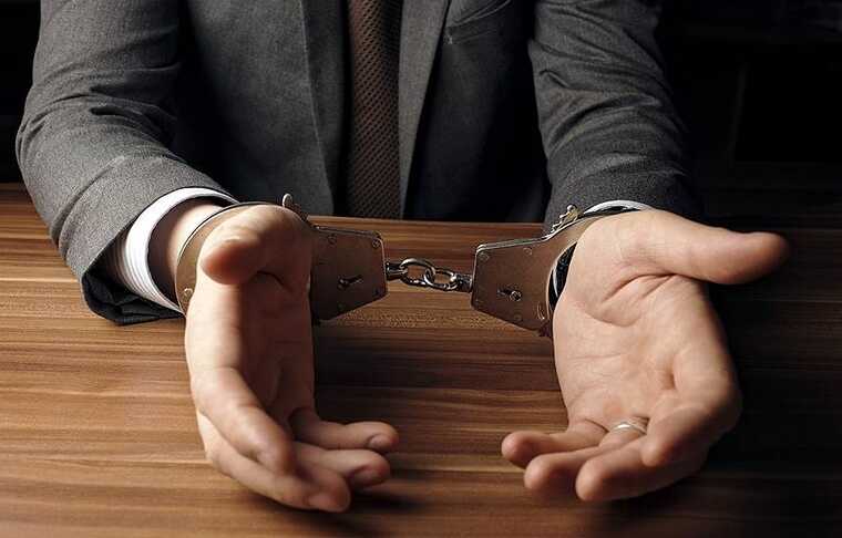 Задержанный за взятки генерал МЧС России брал кредиты на подчиненных