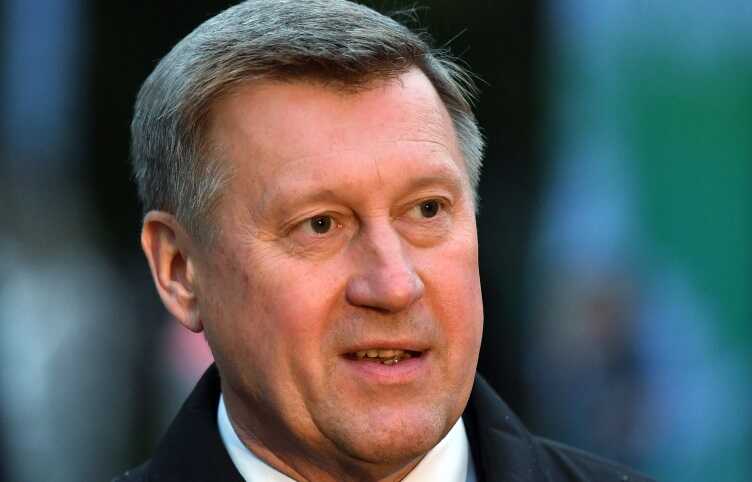 Коммунист досрочно завершил вторую пятилетку