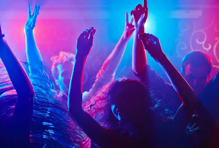 Администратор «Мутабора» рассказала подробности нашумевшей «голой вечеринки»