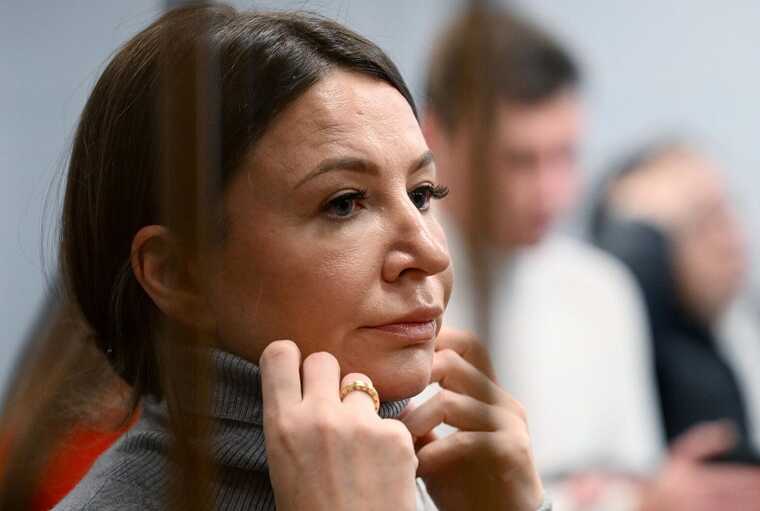 Елена Блиновская пошла в крестовый поход против налоговиков