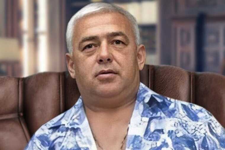 Вор в Armani: Пухлый доставлен в Россию