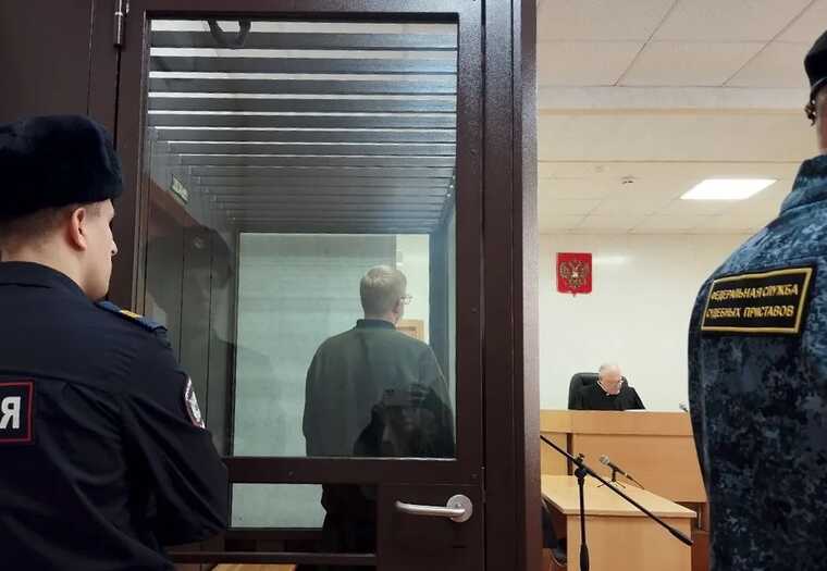 Экс-сотрудник ФСБ Царегородцев хочет быть мошенником, а не взяточником