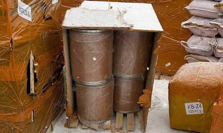 Мужчина пытался ввезти в Россию 250 кг прегабалина