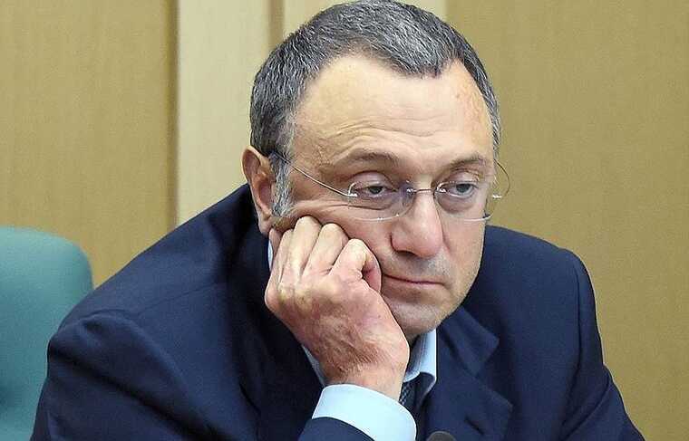 Bloomberg: США устали платить за яхту Керимова - значит, пора продавать