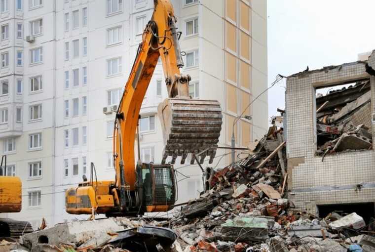 Снос авариек: депутаты и мэрия Саратова нашли мальчика для битья