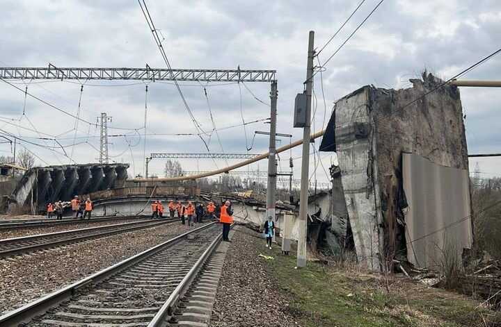 О плачевном состоянии обрушившегося моста смоленские власти узнали более 8 лет назад