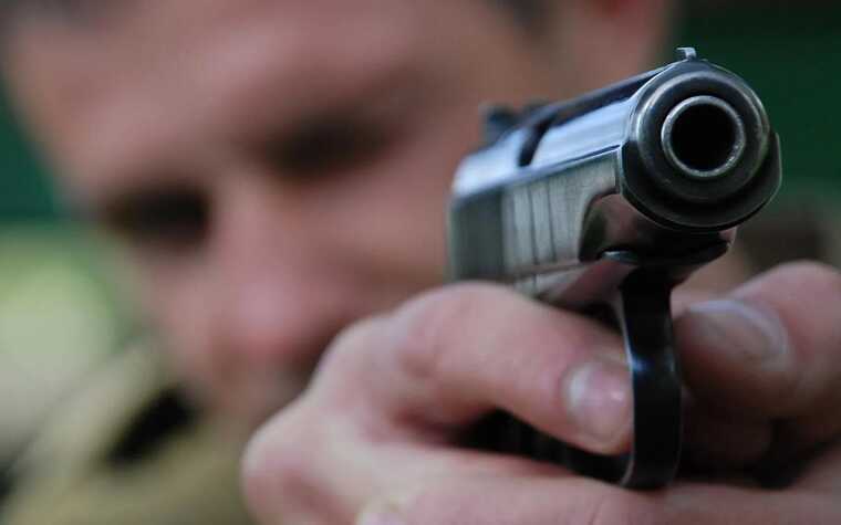 Помощник депутата устроил стрельбу в ресторане Петербурга