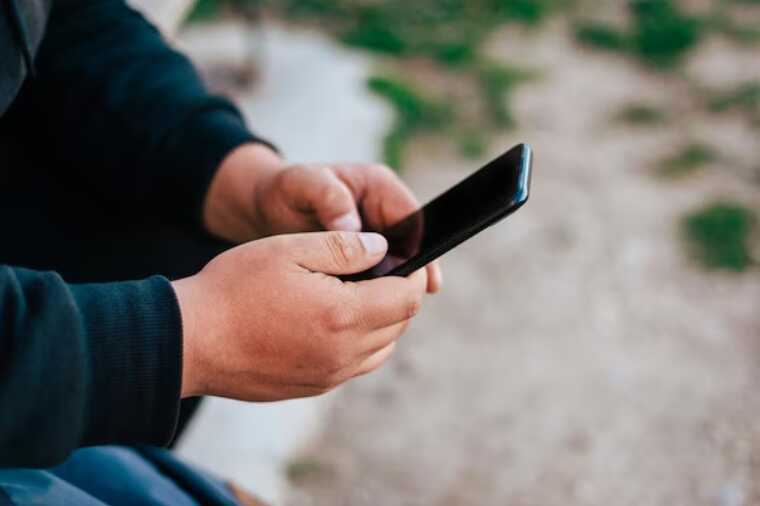 Россиянам начнут отключать вход в аккаунты через Apple ID