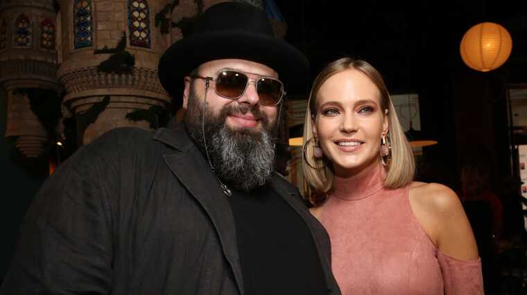 Глюк’oZa отказалась передавать Максиму Фадееву свой артистический псевдоним