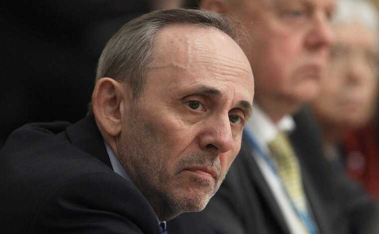 Уринсону простили все