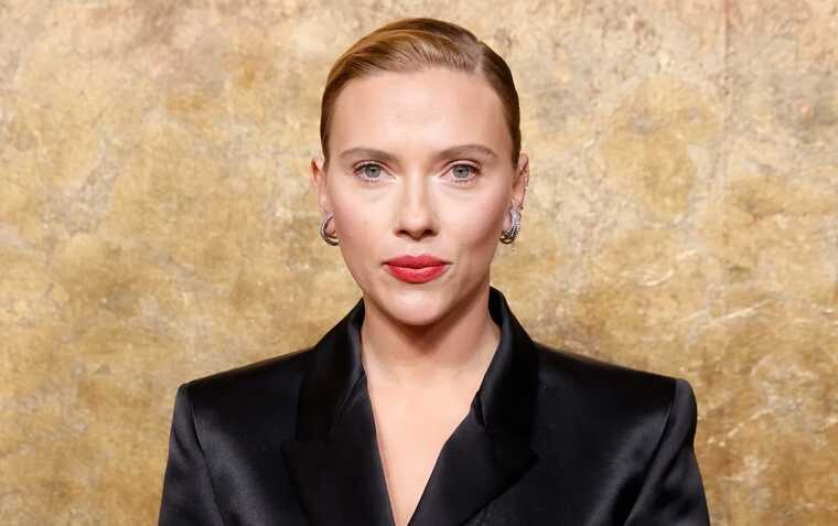 Скарлетт Йоханссон обвинила OpenAI в использовании ее голоса в новой версии ChatGPT