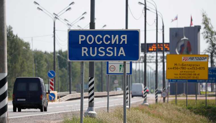 Российские пограничники демонтировали линию демаркации на речной границе с Эстонией