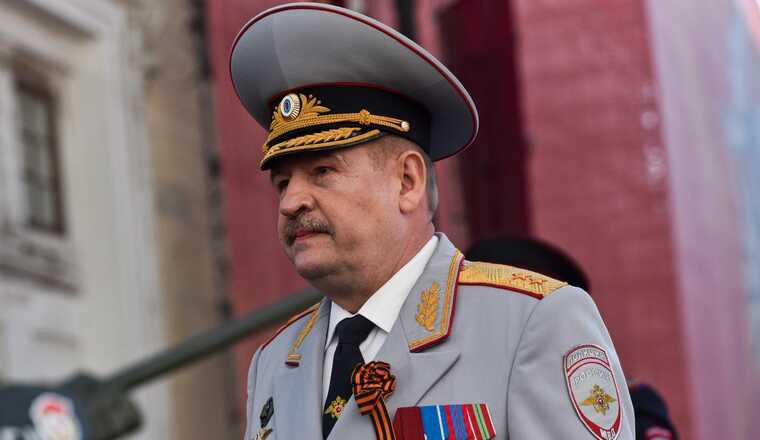 Московский суд начал рассмотрение громкого дела питерских генералов МВД, обвиняемых в получении взятки