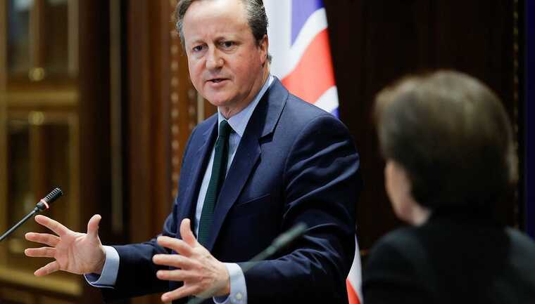 Глава МИД Британии Дэвид Кэмерон стал жертвой пранкеров