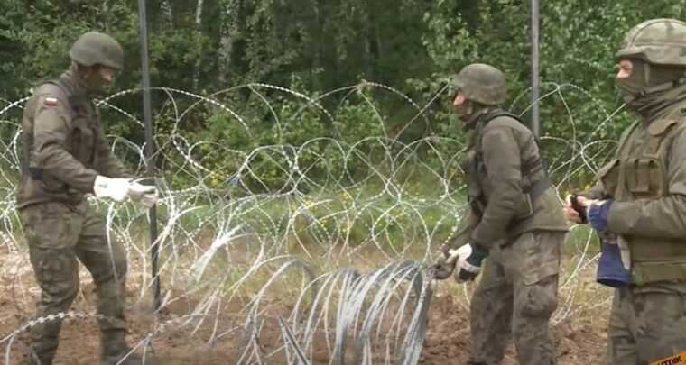 Польша готова полностью закрыть границу с Беларусью