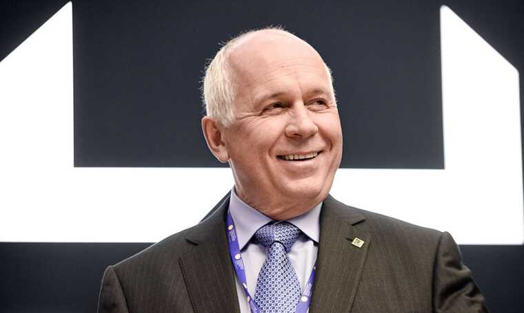 У Чемезова обнаружился британский кошелек