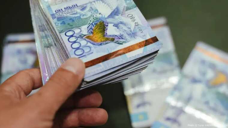 "Взятки за инвалидность": чиновника в Жетысу заподозрили в коррупции