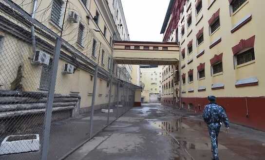 У семьи оборотней в погонах из-за дела Merlion конфисковали имущество