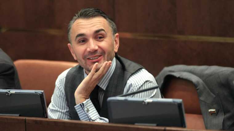 Офшорный след экс-министра Амира Галлямова