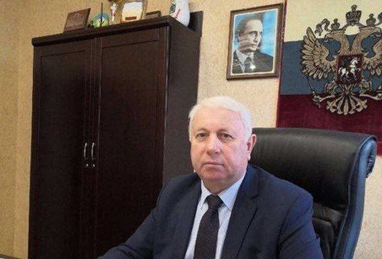 Мародерство и утрата доверия: жители Большесолдатского района выступили против главы