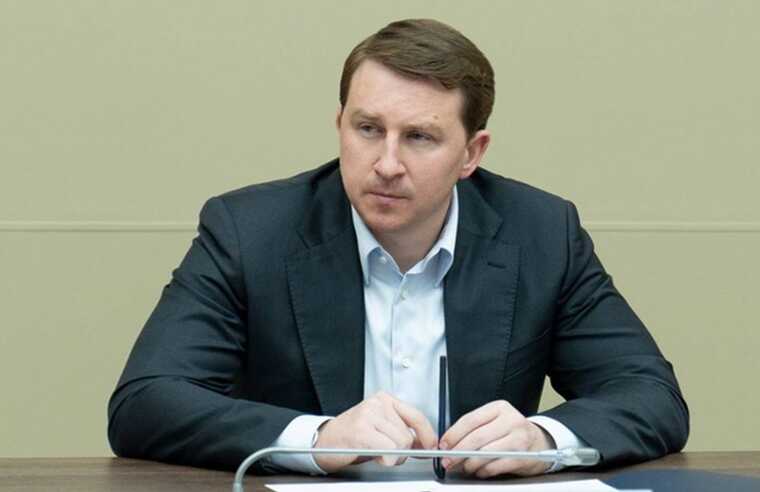 Мать Копайгородского лишена дома: давление на экс-мэра растет
