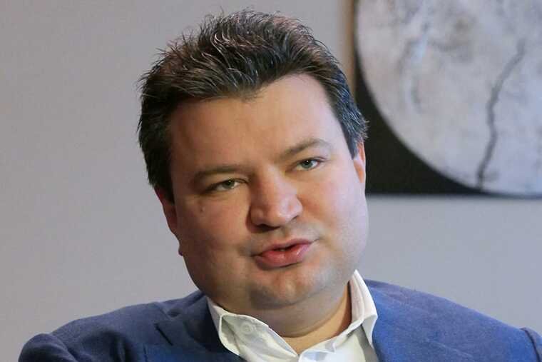 Владимир Воронин выводит деньги из России через зарубежные счета