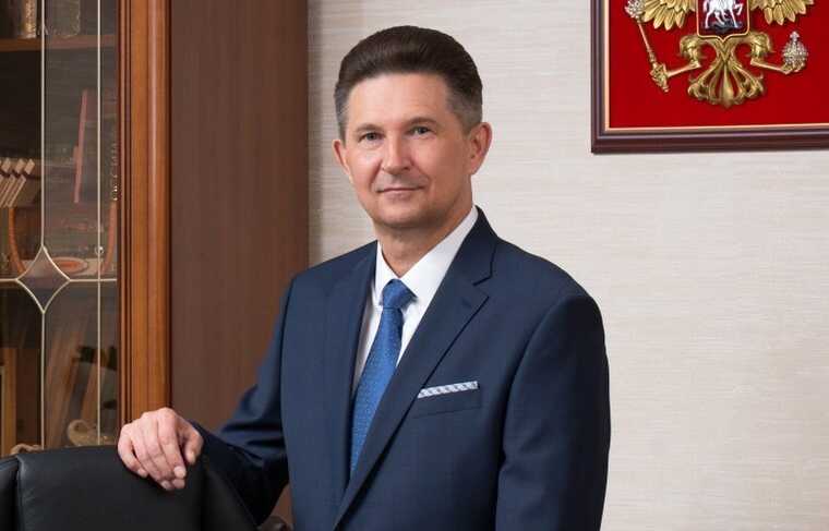 Ректор ЮЗГУ Сергей Емельянов продолжает скрывать свою некомпетентность манипуляциями