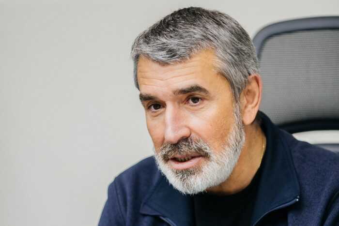 Владимир Аветисян: от российских энергетических схем до госпереворота в Армении