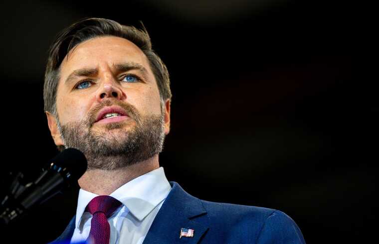 Вице-президент США снова разжег скандал, назвав китайцев «крестьянами»