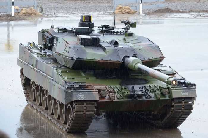 Германия признала, что Panzerhaubitze и Leopard не справляются с задачами