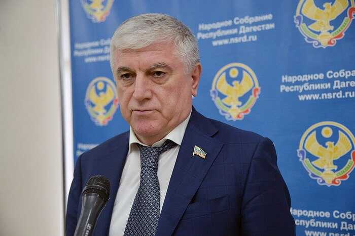 Против мэра Махачкалы Юсупа Умавова возбуждено уголовное дело за превышение полномочий