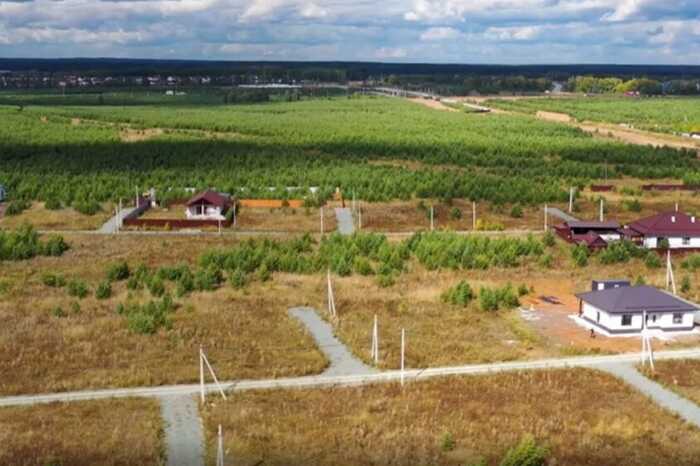 В Белоярском раскрыли земельные махинации с участием Бакова и партнера Гайсина